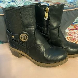 Tommy Hilfigire girls boots